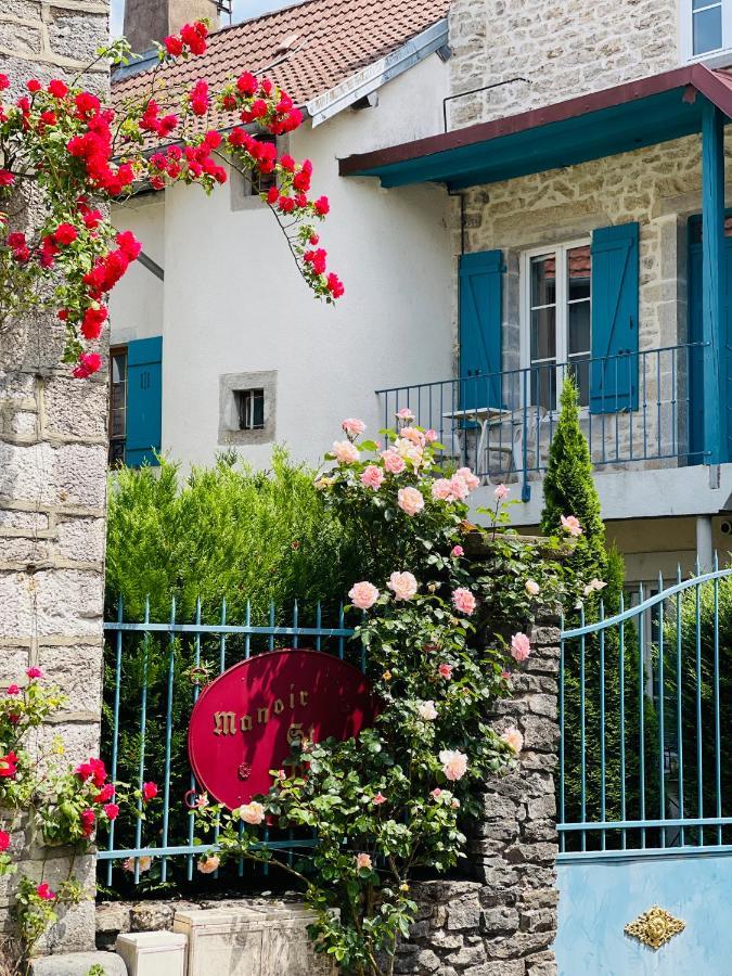 Manoir Saint-Pierre Bed and Breakfast Villersexel Exteriör bild